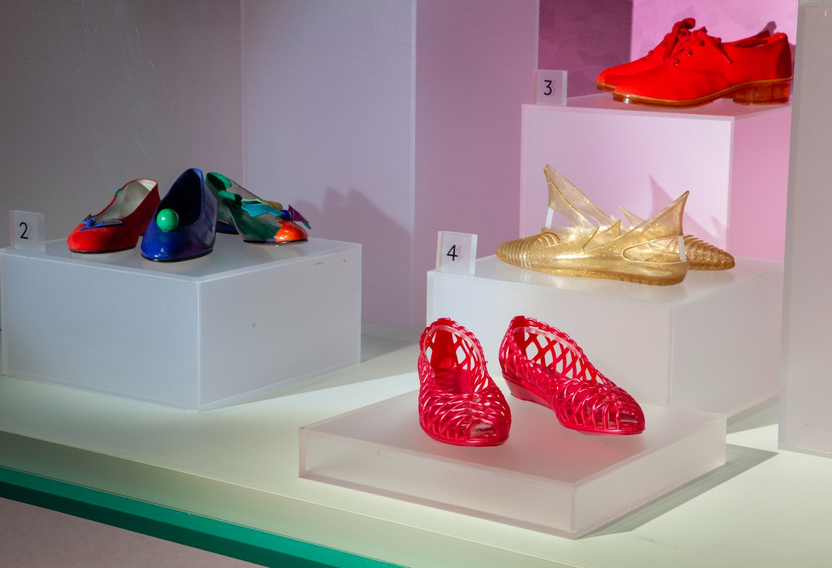 Travel-Mag-image-003 Fashion shoes display at museum