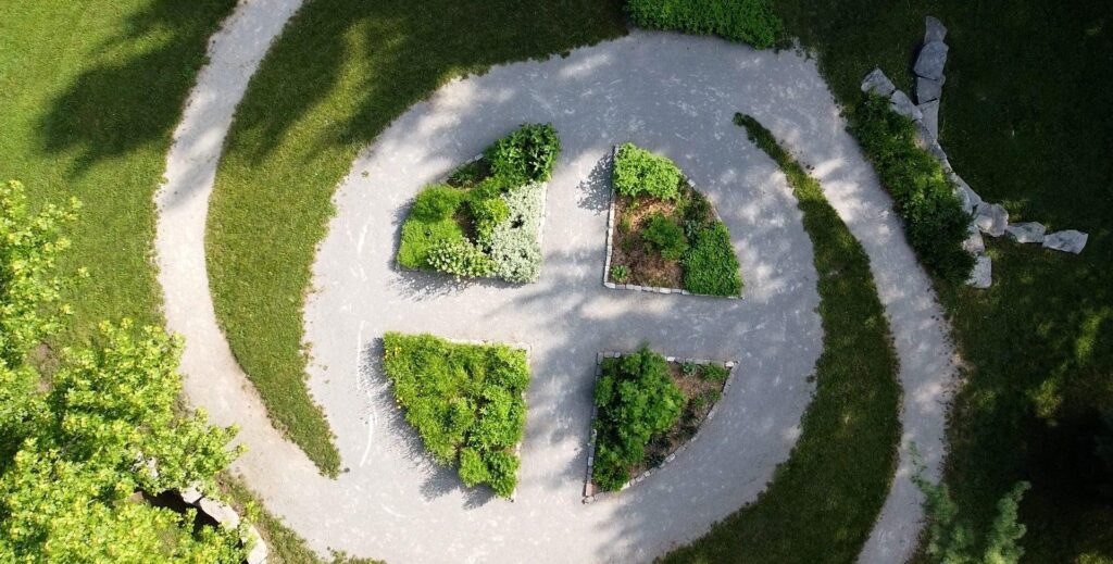 21.06.29_McMichael-Garden-Clip-3